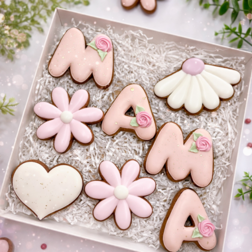 „Mylimai mamytei!" dekoruotų meduolių rinkinys